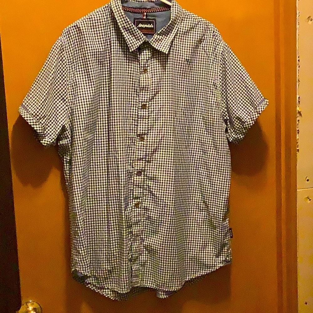 Aeropostale Short Sleeve Button Down Shirt
